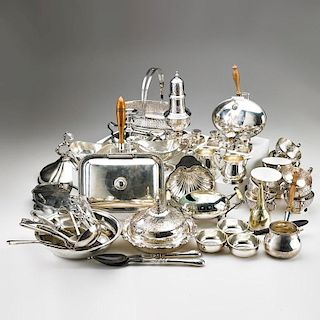 AMERICAN AND EUROPEAN SILVER PLATE GROUPING