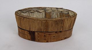 Antique Ojibwe Indian Birch Bark Quilled Box