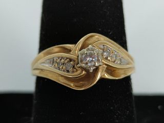 10kt Gold and Diamond Ring