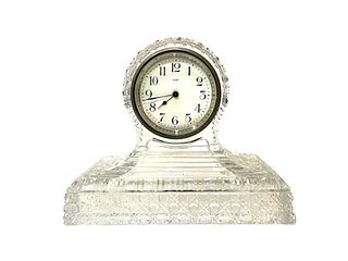 The New Haven glass 8 days mantel clock