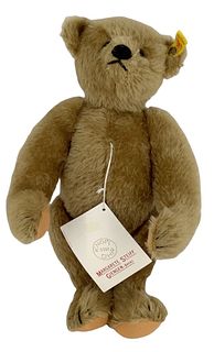 13" Steiff Original Teddybear w/ear tag.