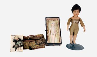 Lot Cathy Hansen dolls. Includes 4" all bisque "Lisette" made for the UFDC Convention in New Orleans,1998. Comes with trunk (damaged) and original box