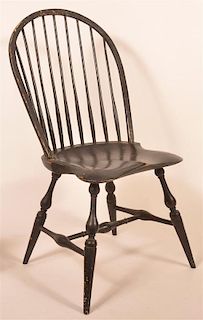 Reproduction Windsor Bow-Back Sidechair.