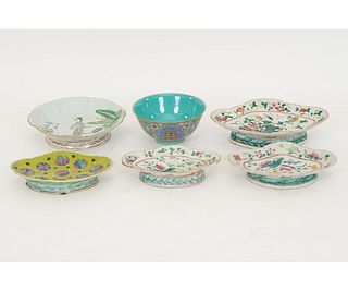 SIX PIECES ASIAN TABLEWARE