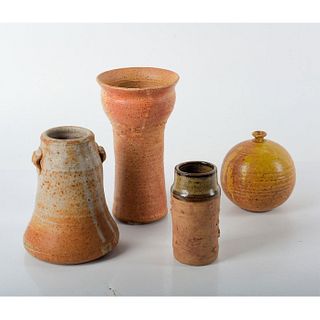 4pc American Folk Art Pottery Vase Set