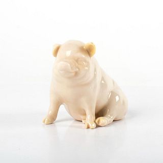 Belleek Porcelain Figurine, Sitting Pig 0857