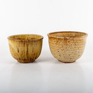 Set of 2 Vintage Ceramic Bowls