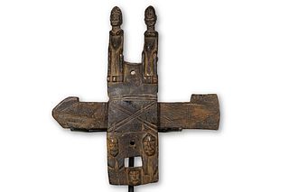 Sculpted Figural Dogon Door Lock 12" – Mali