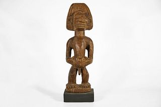 Handsome Chokwe Statue 19" on Base – DR Congo