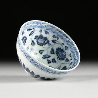 A CHINESE MING DYNASTY STYLE BLUE AND WHITE PORCELAIN 'LOTUS' BOWL, JINGDEZHEN, MODERN,