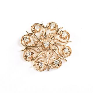 A VICTORIAN STYLE 14K YELLOW GOLD AND DIAMOND BROOCH, 20TH CENTURY,