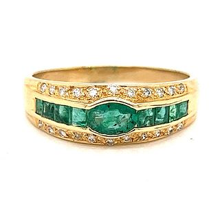 14k Emerald Diamond Ring 
