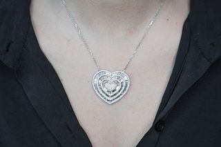 18K Diamond Heart Pendant 