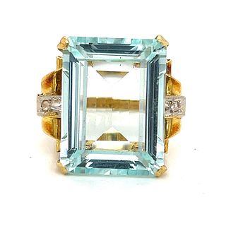 18k Retro Aqua Diamond Ring