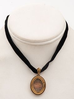 Victorian 14K Gold Morning Pendant Choker Necklace