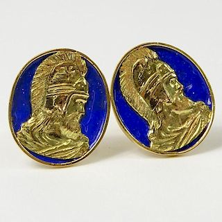 Pair of Men's Antique 18 Karat Yellow Gold and Enamel Roman Soldier Cufflinks. Signed 18CT (old hallmarks). Very good condition. Measure 1 inch tall, 