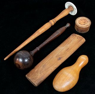 (5) WOODEN SEWING ACCESSORIES