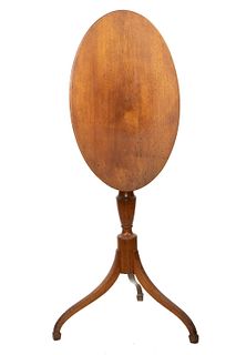 COUNTRY HEPPLEWHITE TILT-TOP CANDLESTAND