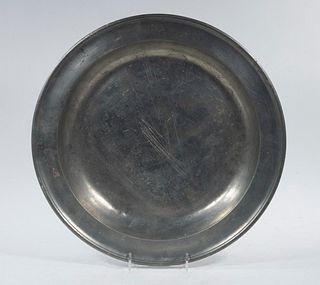 EARLY AMERICAN PEWTER CHARGER