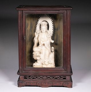 19TH C. CHINESE IVORY CARVED FIGURE OF THE GODDESS QUANYIN IN TEMPLE CASE