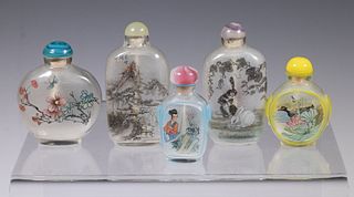 CHINESE REVERSE PAINTED SNUFF BOTTLES
