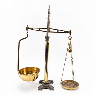 ROGERS & CO BRASS EQUAL ARM BALANCE SCALE