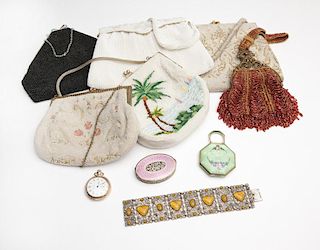 A ten-piece lot of ladies accessories