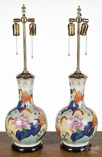 Pair of Mottahedeh tobacco leaf table lamps, 14'' h.