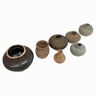 7 Antique Chinese Porcelain & Pottery Cabinet Vase