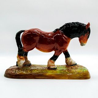 Royal Doulton Animals Figurine, Pride of the Shires HN2564