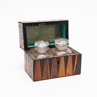 19TH C CONTINENTAL PARQUETRY WOODEN SCENT BOX