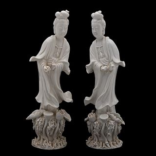 PAIR, CHINESE BLANC DE CHINE QUANYIN FIGURES
