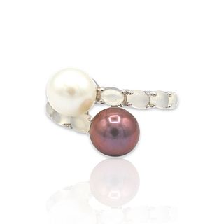 18K White Gold Pearl & Chalcedony Ring