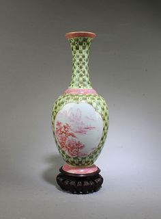Chiense Porcelain Vase
