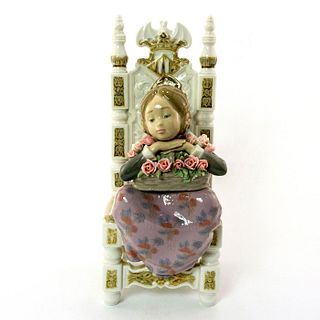 Reverie 1001398 - Lladro Porcelain Figurine