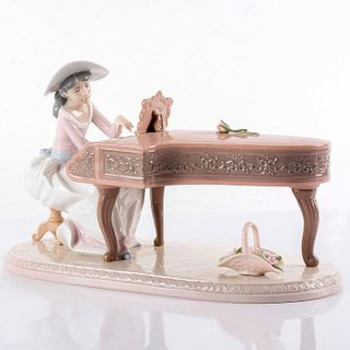 Spring Recital 1006452 - Lladro Porcelain Figurine