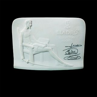 Charter Member Plaque 1017601 - Lladro Porcelain Figurine