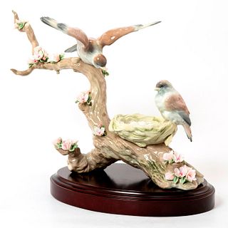 Spring's New Arrivals 1001854 - Lladro Porcelain Figurine