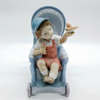 Bundle of Surprises 1006904 - Lladro Porcelain Figurine
