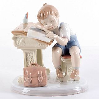 Sleepy Scholar 1006801 - Lladro Porcelain Figurine