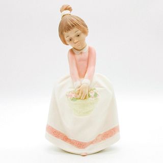 Little Pouter Golden Memories - Lladro Porcelain Figurine