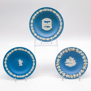 Set of 3 Wedgwood Pale Blue Jasperware Round Trays