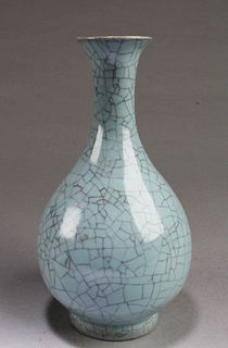 Chinese Ruyao  Porcelain Crackleware Vase