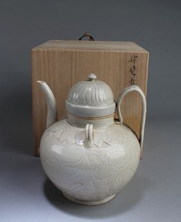 A Dingyao Teapot