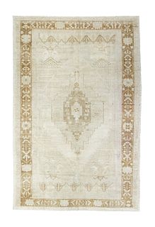 Vintage Turkish Wool Rug, 4'9" x 6'6"