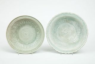 Two Chinese Incised Celadon Pottery Footed Bowls