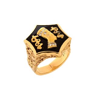 Onyx and 18K Ring