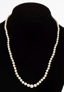 14K White Gold Graduated Cultured Pearl Necklace