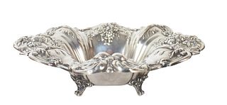 Reed & Barton Sterling Silver Repousse Bowl 11 OZT