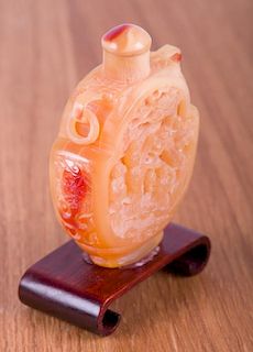 19th C Chinese Carved Amber Snuff Bottle